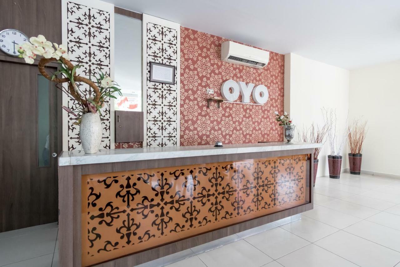 Oyo Flagship 1348 Hotel Home Anaya Медан Екстер'єр фото
