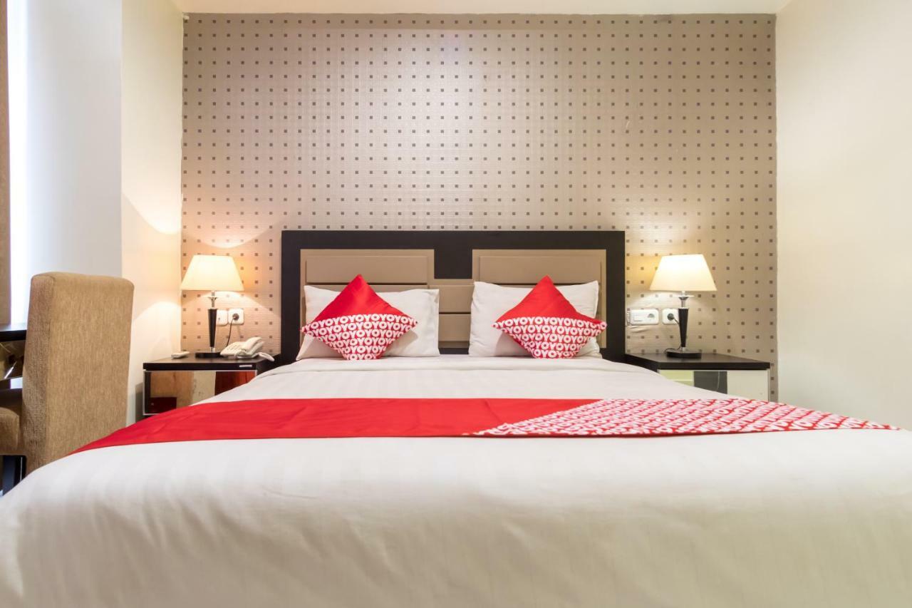 Oyo Flagship 1348 Hotel Home Anaya Медан Екстер'єр фото
