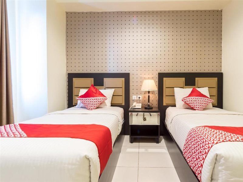 Oyo Flagship 1348 Hotel Home Anaya Медан Екстер'єр фото