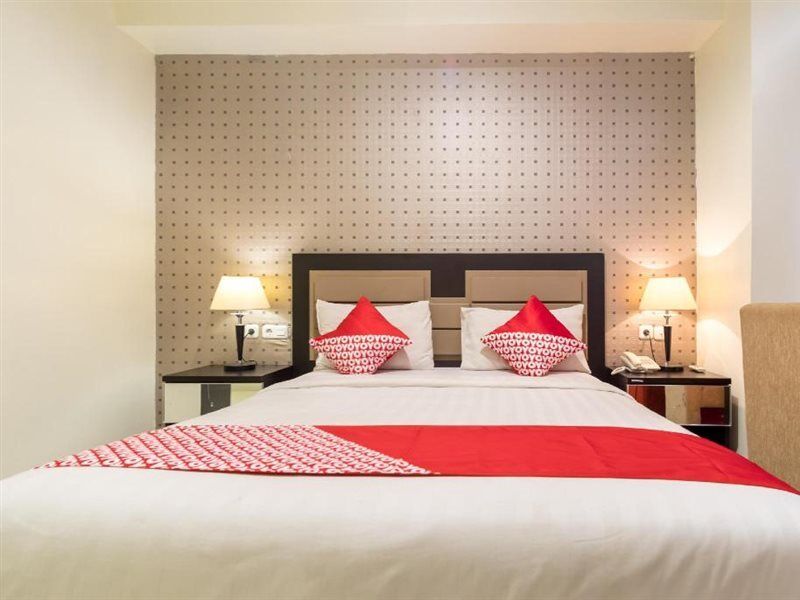 Oyo Flagship 1348 Hotel Home Anaya Медан Екстер'єр фото